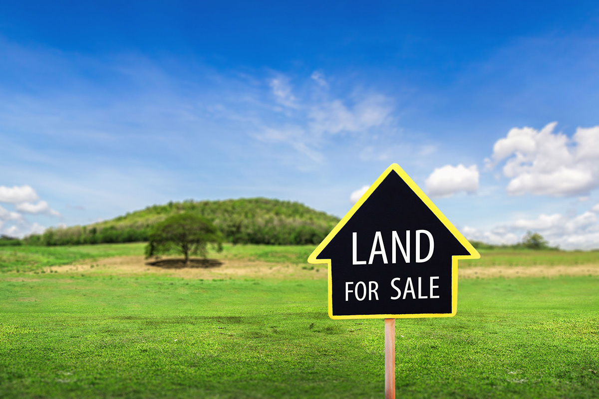 Benefits of buying land to build your dream home